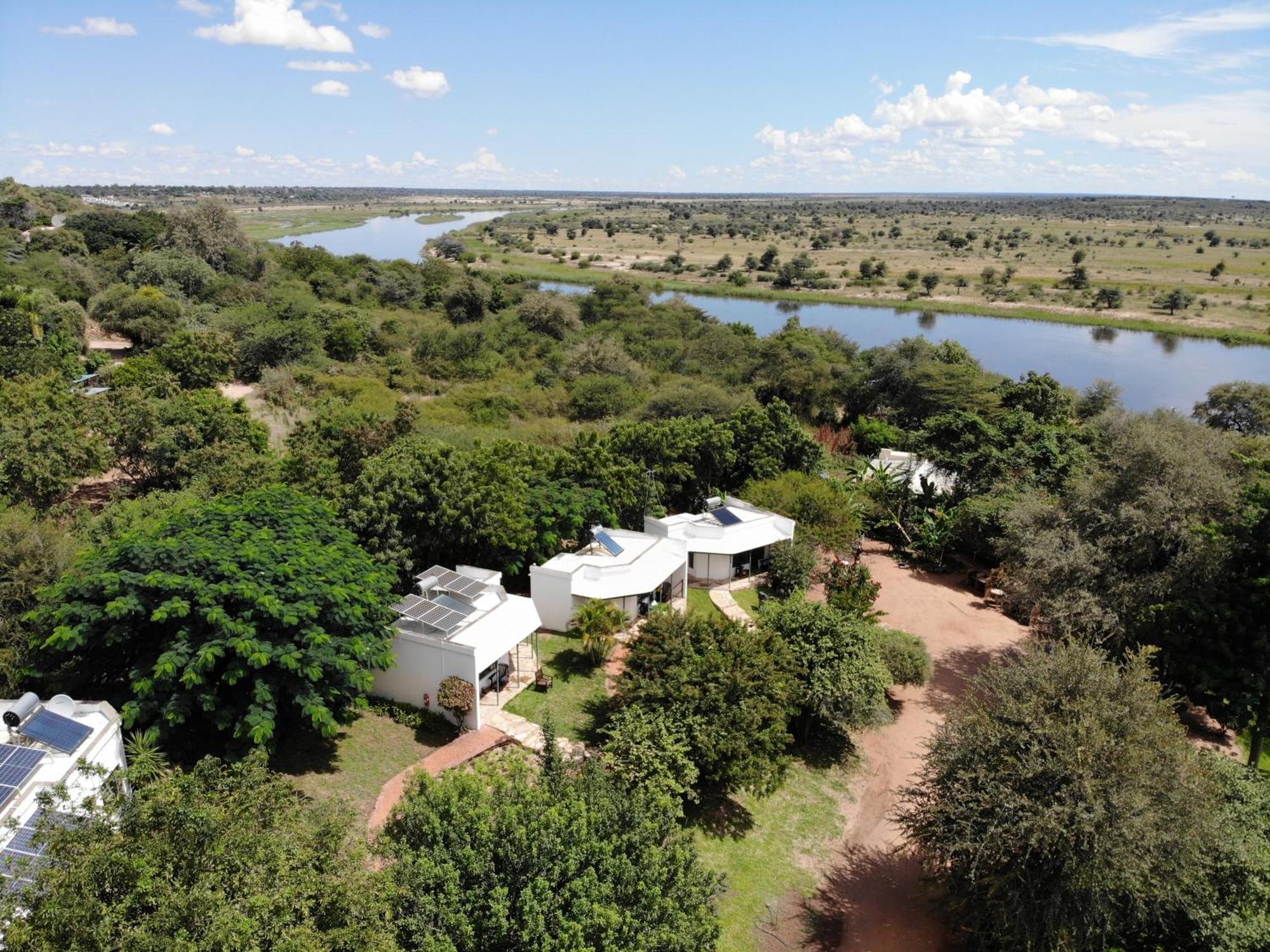 Tambuti Lodge Rundu Exterior foto
